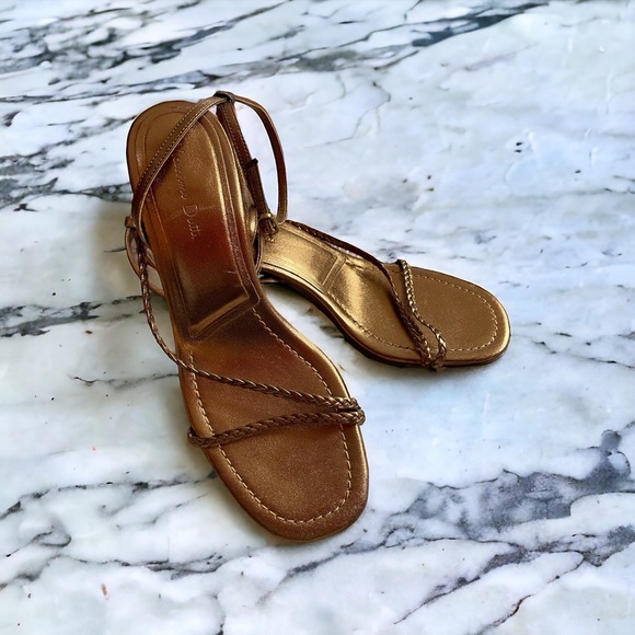 Summer heeled sandals - Picture 2 of 8